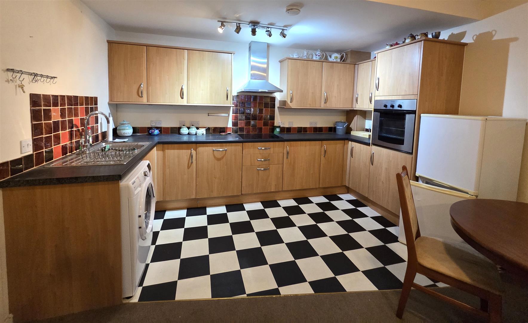 Lamberts Road, Swansea, SA1 8QS